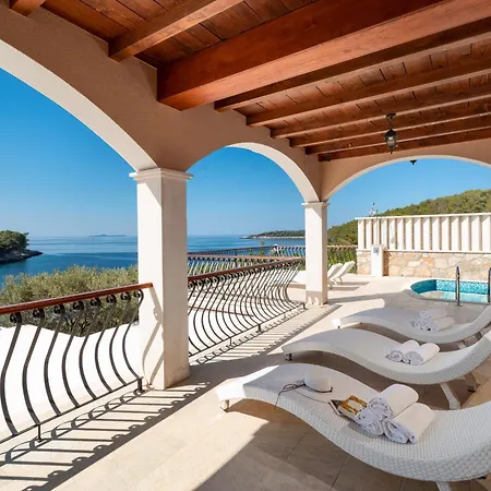 Amfora Korcula - Six Bedroom With Amazing View *