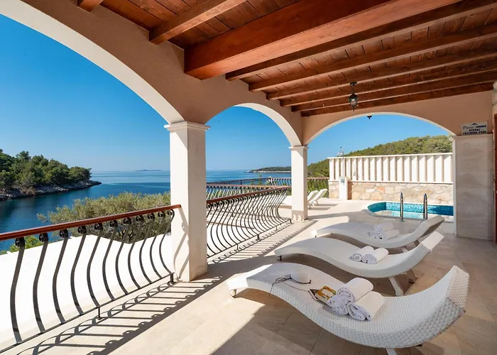 Amfora Korcula - Six Bedroom With Amazing View *
