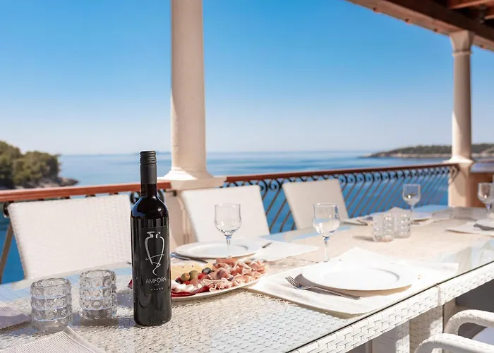 Amfora Korcula - Six Bedroom With Amazing View Βίλα